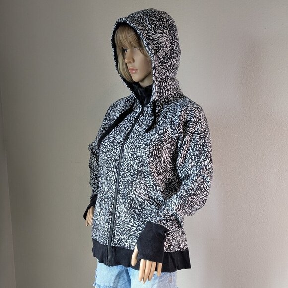 Athleta Triumph Hoodie Medium - Picture 4 of 16